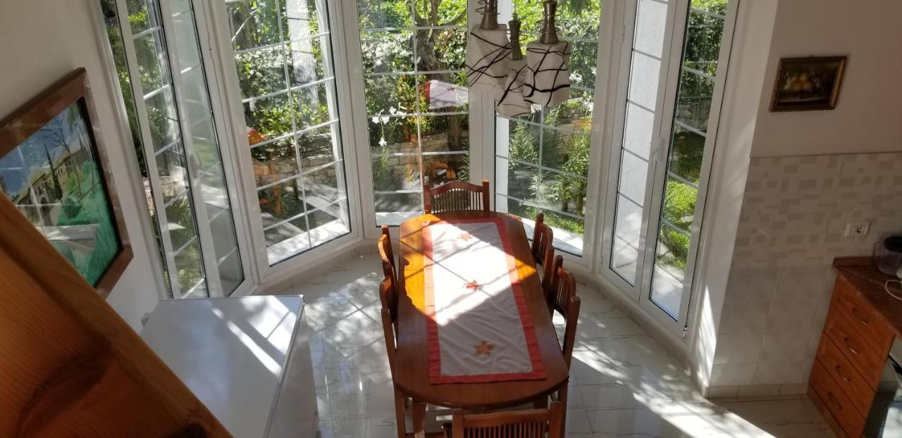 Bubullime Albania Villa *