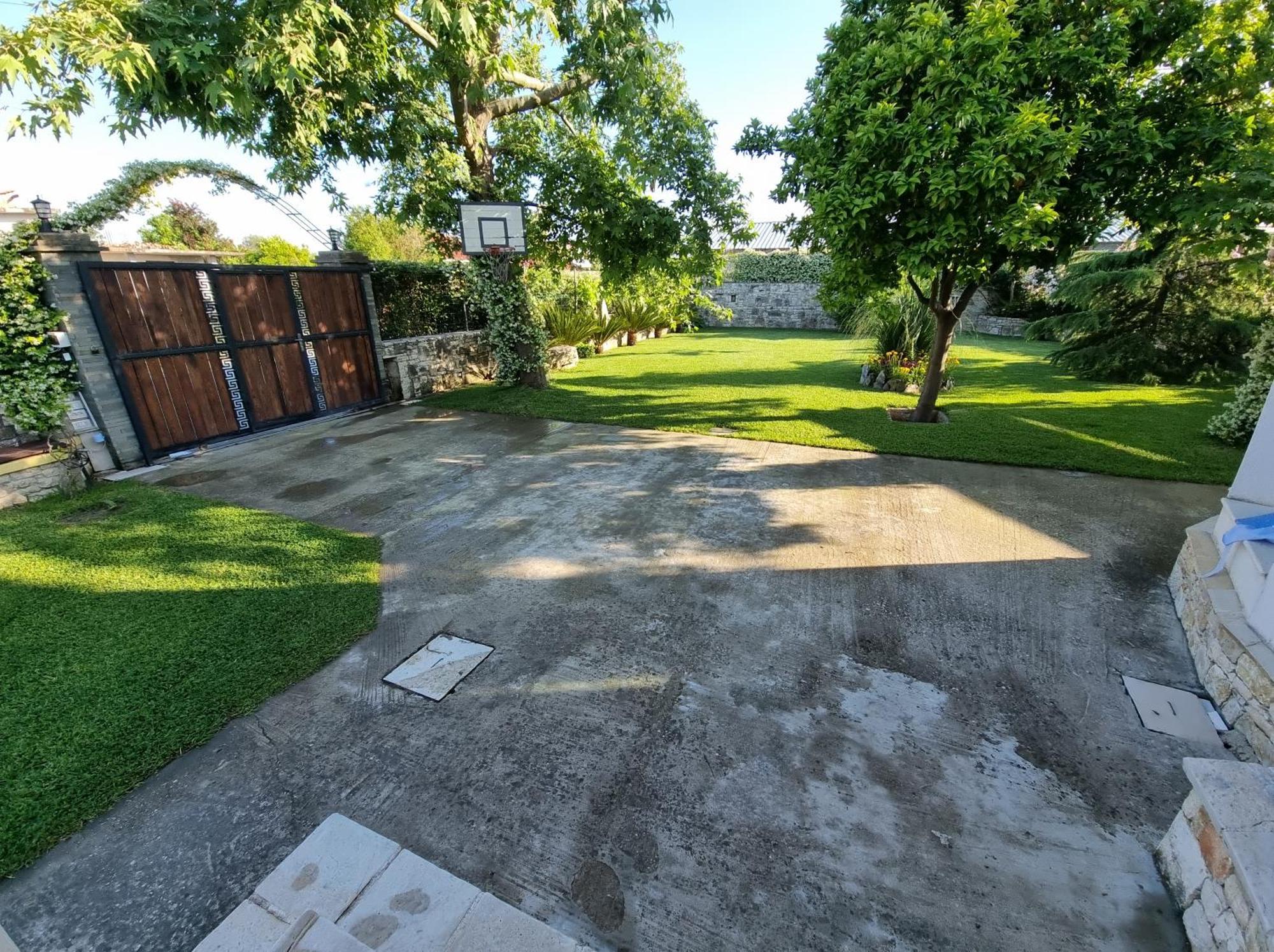 Villa Bubullime Albania Lushnjë